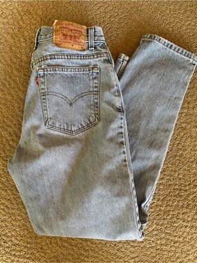 vintage classic 550 light wash relaxed fit tapered leg Levis Jeans